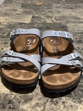 Birkenstock Franca Birko-Flor Patent in Light Gray with Triple-Strap Sandals